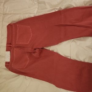 Modern Skinny Crop Jeans in Pink size 4